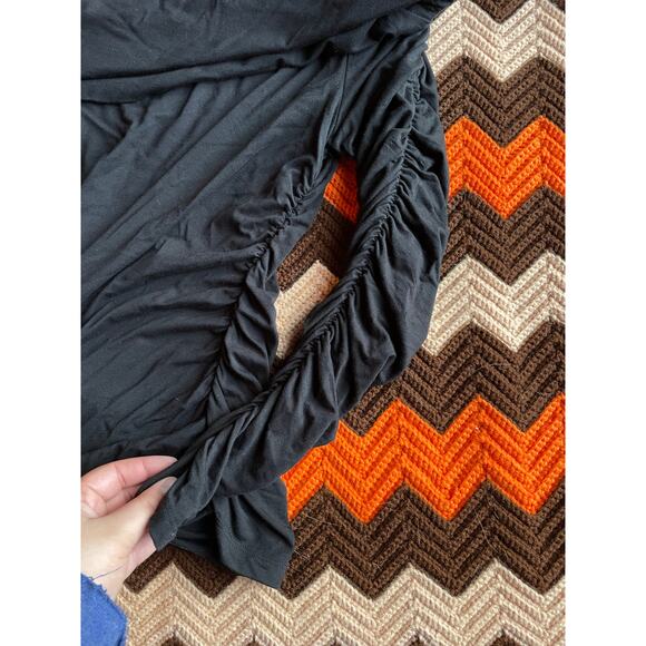 NWT Favorite Daughter The Night Out Ruched off the Shoulder Top sz L - Picture 5 of 9